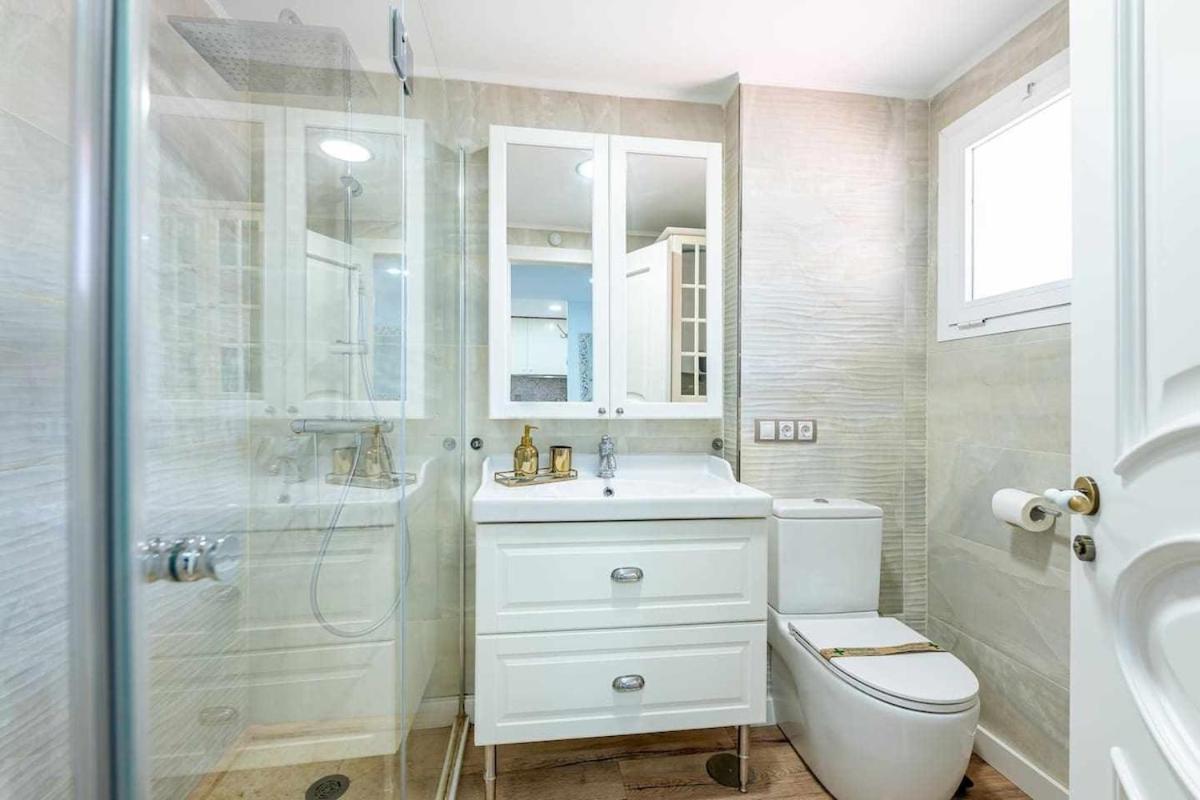 797 Holiday Rentals - Lujoso Apartamento En Arroyo Con Piscina Benalmádena Eksteriør bilde
