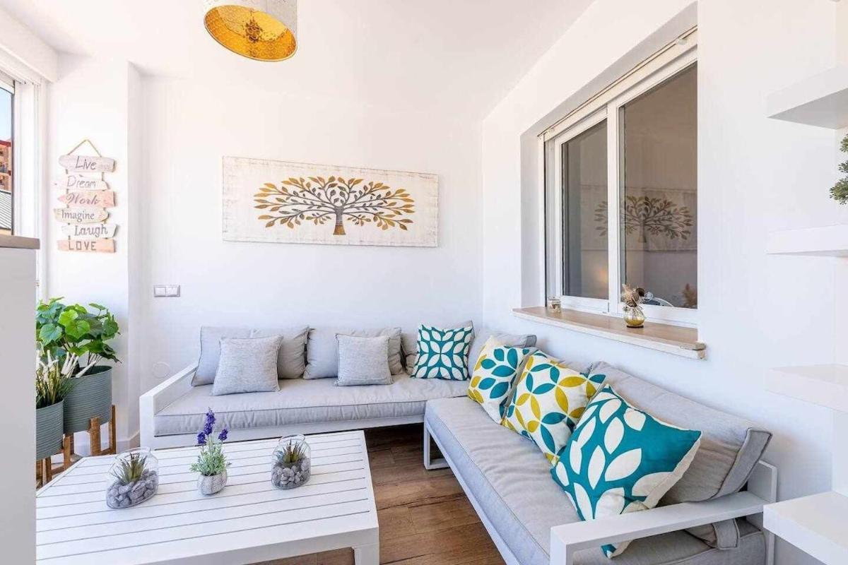 797 Holiday Rentals - Lujoso Apartamento En Arroyo Con Piscina Benalmádena Eksteriør bilde